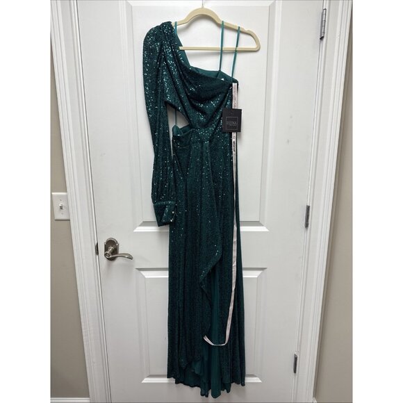 Mac Duggal Size 2 Green 26730 Sequined One Shoulder Cut Out Formal Gown Dress - Picture 4 of 12
